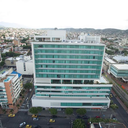 Holiday Inn Cucuta By Ihg Exteriér fotografie The building of the university's main library