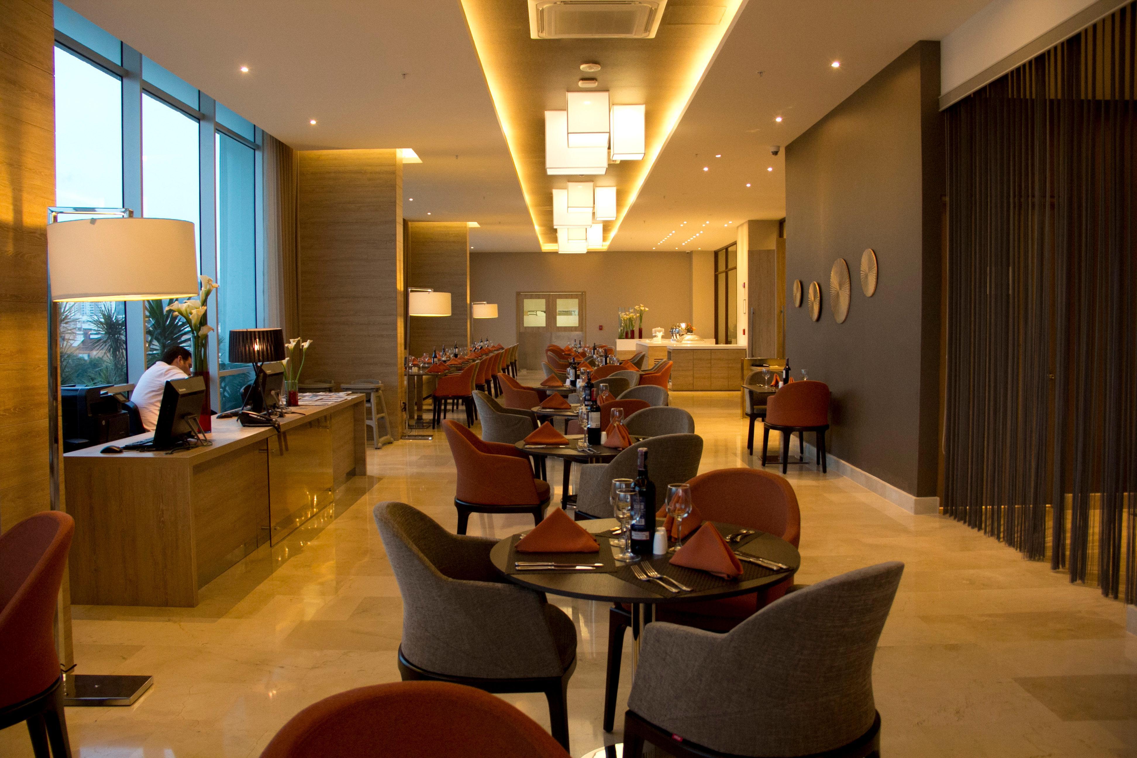 Holiday Inn Cucuta By Ihg Exteriér fotografie The lounge at the airport