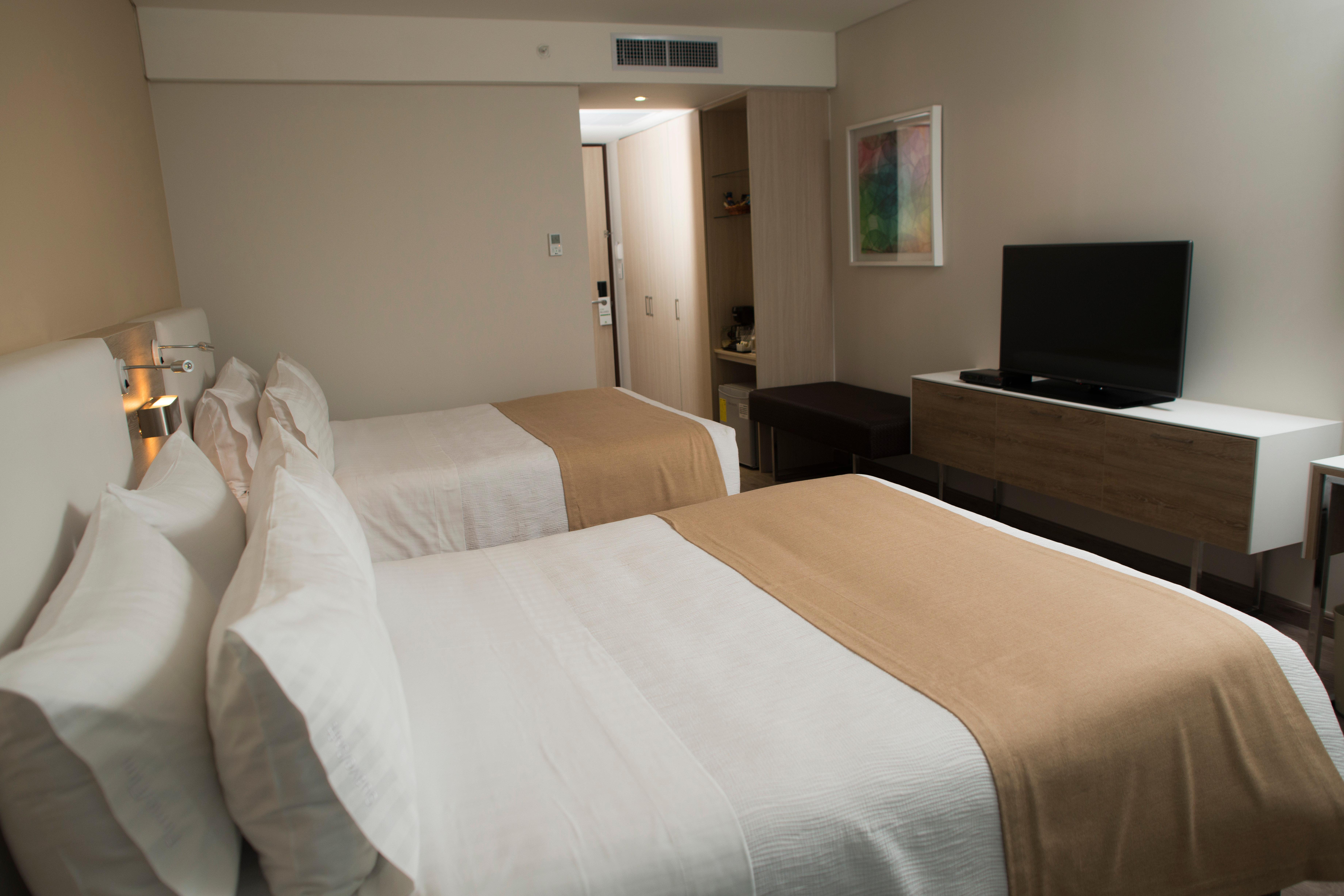 Holiday Inn Cucuta By Ihg Exteriér fotografie A room at the hotel