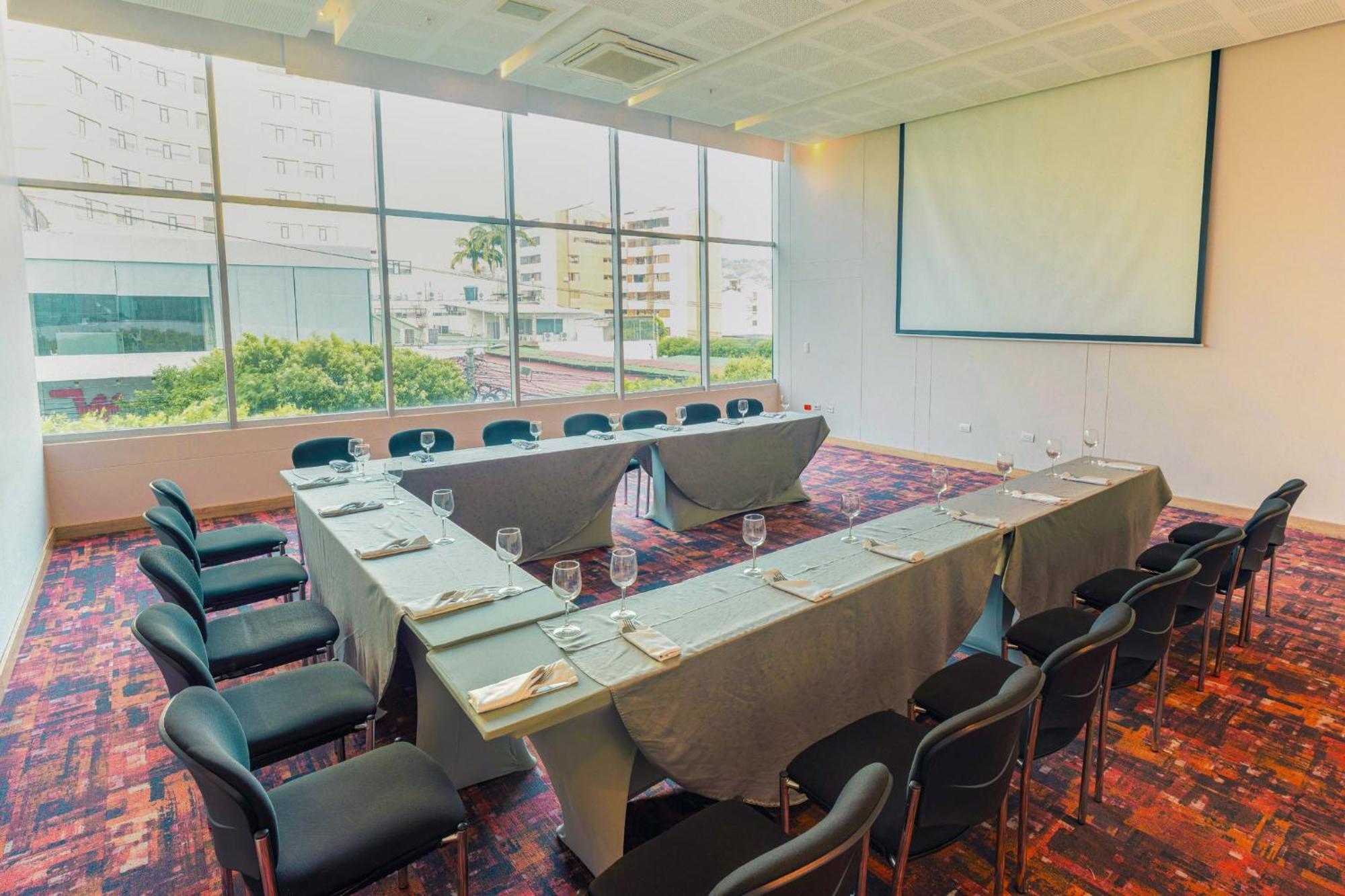 Holiday Inn Cucuta By Ihg Exteriér fotografie Meeting room