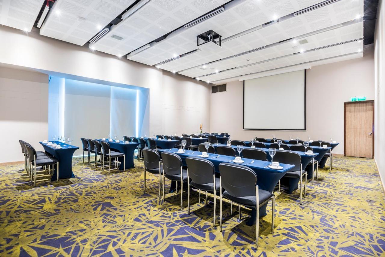Holiday Inn Cucuta By Ihg Exteriér fotografie Meeting room